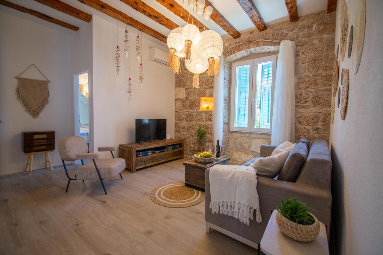 Apartments Mali Raj Komiža Eksteriør billede