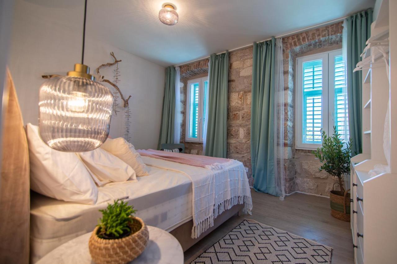 Apartments Mali Raj Komiža Eksteriør billede