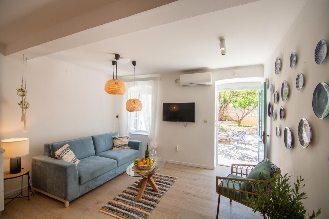 Apartments Mali Raj Komiža Eksteriør billede